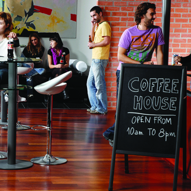 Dvipusė pastatoma kreidinė lenta BI-OFFICE 60x90, 120 cm aukštis, juodas rėmas, juoda lenta 1