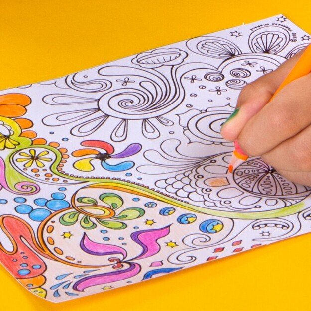 Spalvoti pie&scaron;tukai KORES KOLORES Mandala, trikampiai, 50 vnt. 2