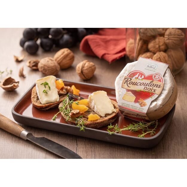 Balto pelėsio sūris Roucoulons Noix, su graikiniais rie&scaron;utais, 125g 1