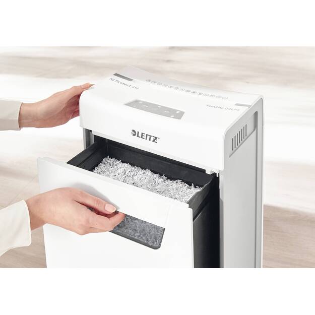Dokumentų naikiklis LEITZ IQ Protect Premium 8X P4 1
